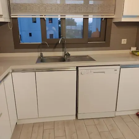 Erdalin Evii * Αλικαρνασσός